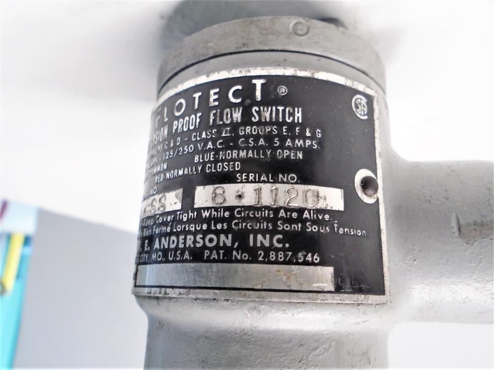 W. E. Anderson Flotect 1-1/2" Explosion Proof Vane Operated Flow Switch V4-SS